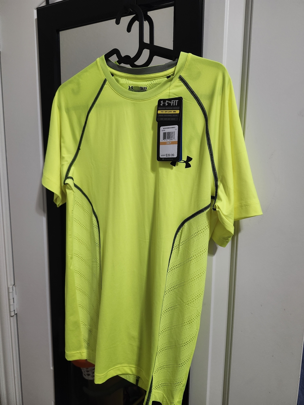 Under Armour Men’s Neon Yellow HeatGear Short Sleeve Shirt